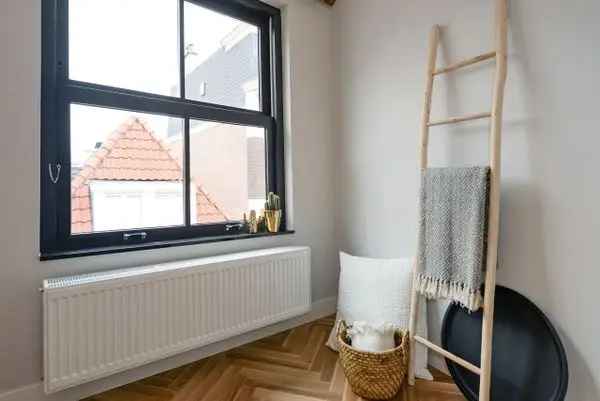 Appartement Te Huur in Den Haag, Zuid-Holland