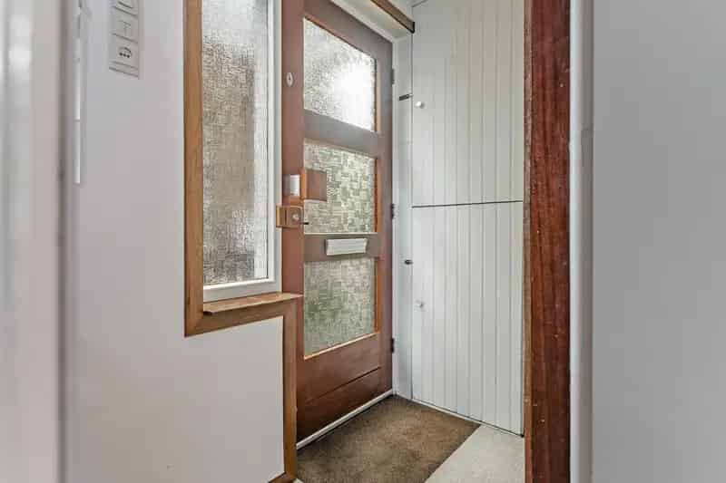 Jaren 30 Hoekwoning Krommenie Nabij Station