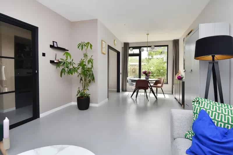 Hoekwoning 4 slaapkamers Berkel en Rodenrijs