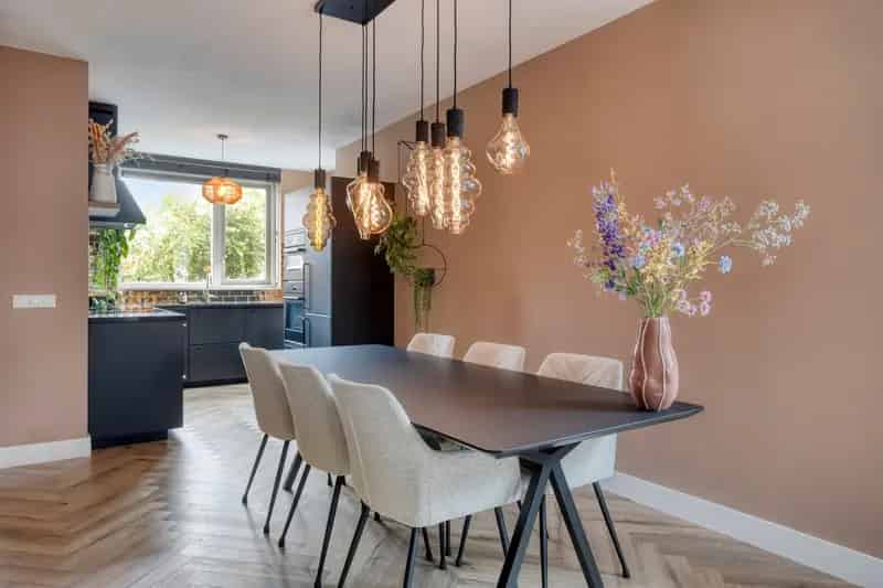 Huis te koop Deest 5 slaapkamers moderne keuken tuin energielabel A