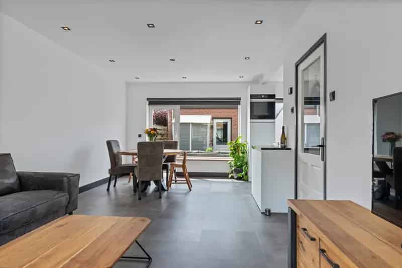 Moderne Gasloze Hoekwoning Purmerend Grote Garage 3 Slaapkamers