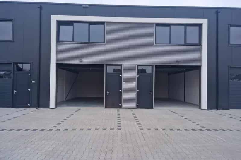 Bedrijfshal te Huur Koop Hoogeveen 120m2 Zichtlocatie