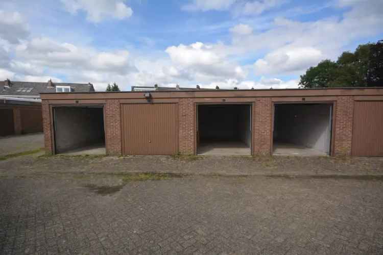 Garagebox Badhoevedorp | Zoek garageboxen te huur: Badhoevelaan 64 1171 DE Badhoevedorp [funda in business]