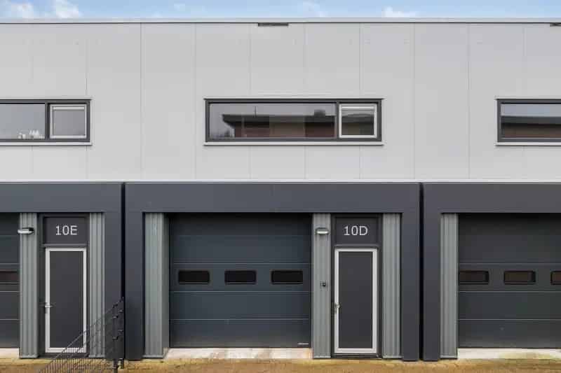 Bedrijfshal Noord Scharwoude te huur 142m2
