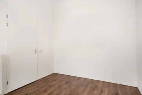 3 Kamer Appartement 81m² Almere Poort Nabij NS Station