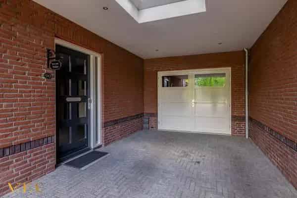 Huis Te Koop , 90, Waterloostraat, Steyl, Limburg