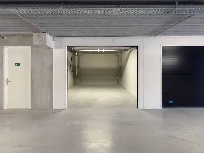 Garagebox te Koop Berkel en Rodenrijs - Opslag en Werkruimte
