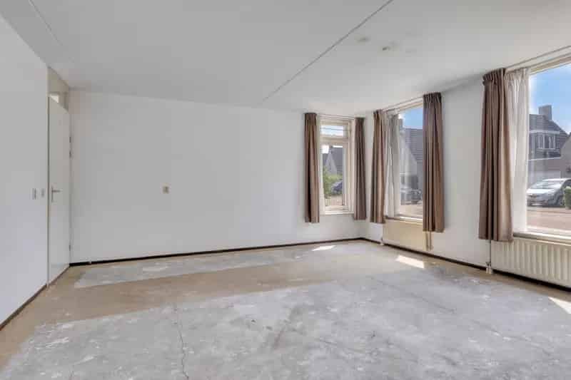 Huis te koop Tilburg Luntenstraat: Ruimte, rust en mogelijkheden
