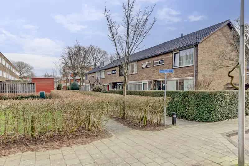Huis te koop Spijkenisse Hartelpark 4 slaapkamers