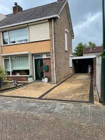 Twee Onder Een Kapwoning Cuijk 4 slaapkamers Garage