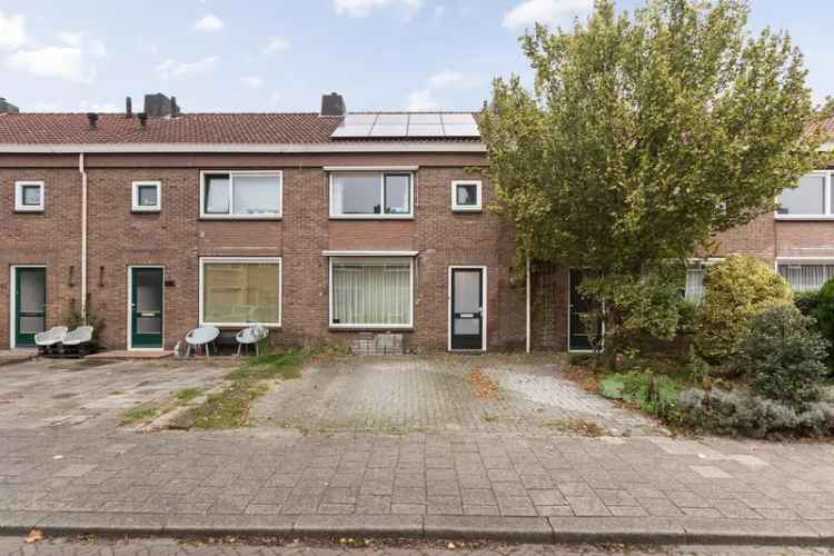 Eengezinswoning Te Koop in Apeldoorn, Gelderland