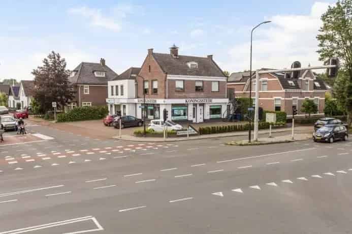 Kantoor Apeldoorn | Zoek kantoren te huur: Koningstraat 93 7315 HV Apeldoorn 