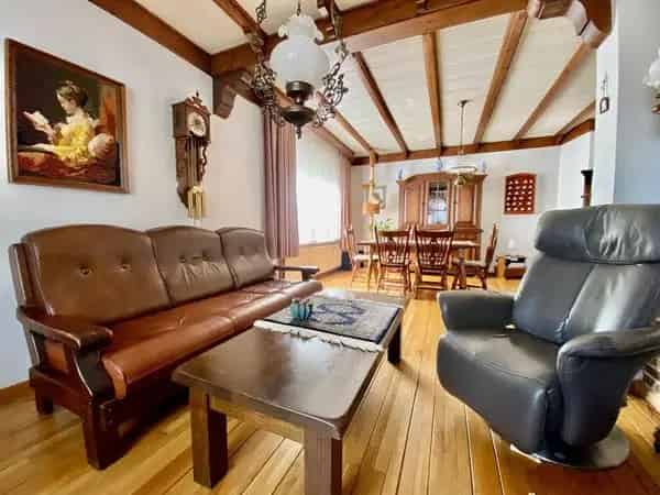 Woonboerderij Baakhoven Ruime woning met bijgebouwen