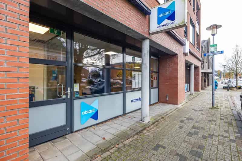 Kantoor te Koop Scheemda Centrum 4 Parkeerplaatsen