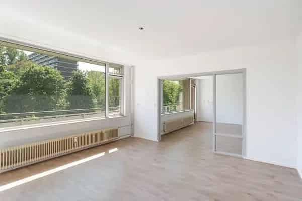 Gelijkvloers Wonen Ommoord 3 Kamer Balkon Eigen Grond