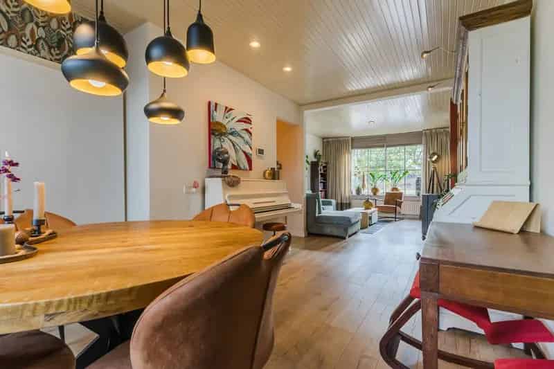 2-onder-1-kap woning Veghel Instapklaar Atelier Kantoor
