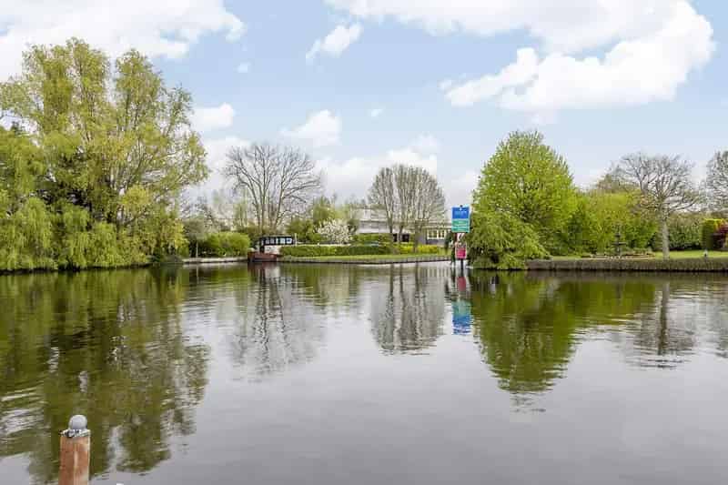 Huis te koop: Aalsmeerderdijk 609 1435 BV Rijsenhout 