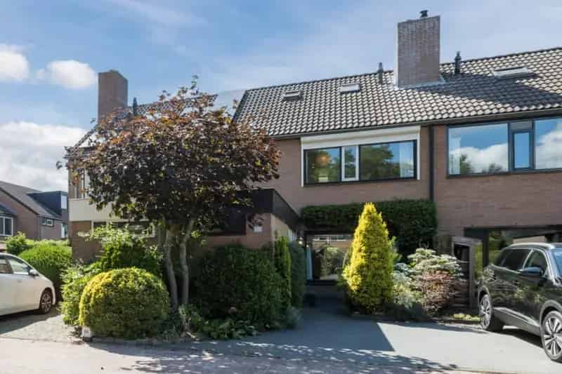 Huis te koop Barneveld 4 slaapkamers moderne badkamer