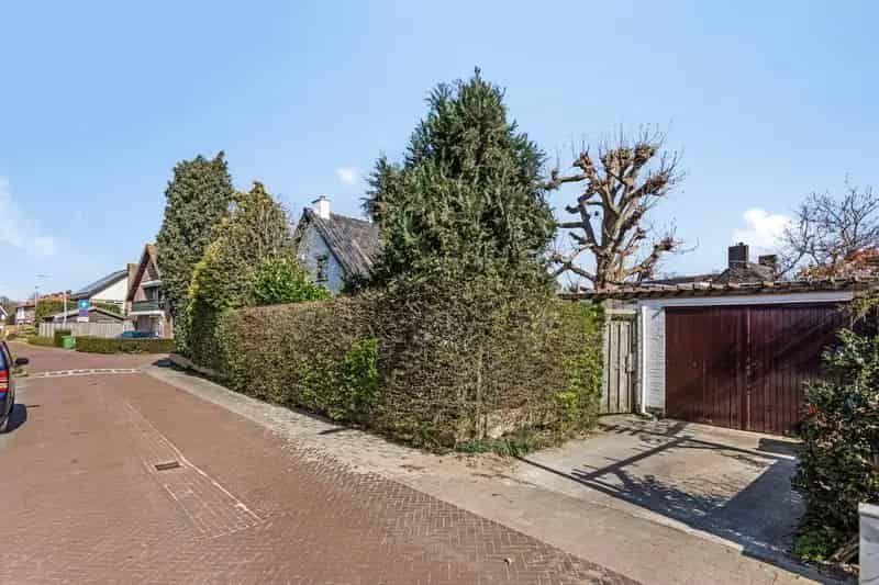 2-onder-1-kapwoning te koop Zetten