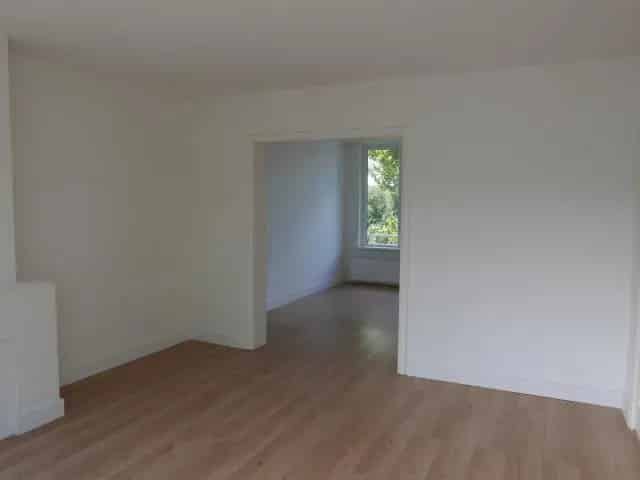 3-kamerappartement Breda Sportpark Gerenoveerd Houten Vloer