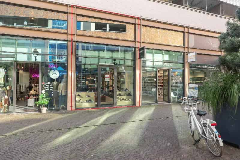 Winkel te Huur Uden Centrum 154m2 Toplocatie