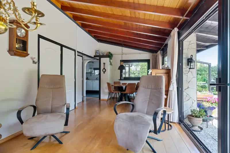 Recreatiewoning Aartswoud: Landelijke Rust en Comfort
