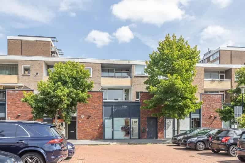 Appartement te koop: Frank Sinatraplein 20 1945 WM Beverwijk | Funda
