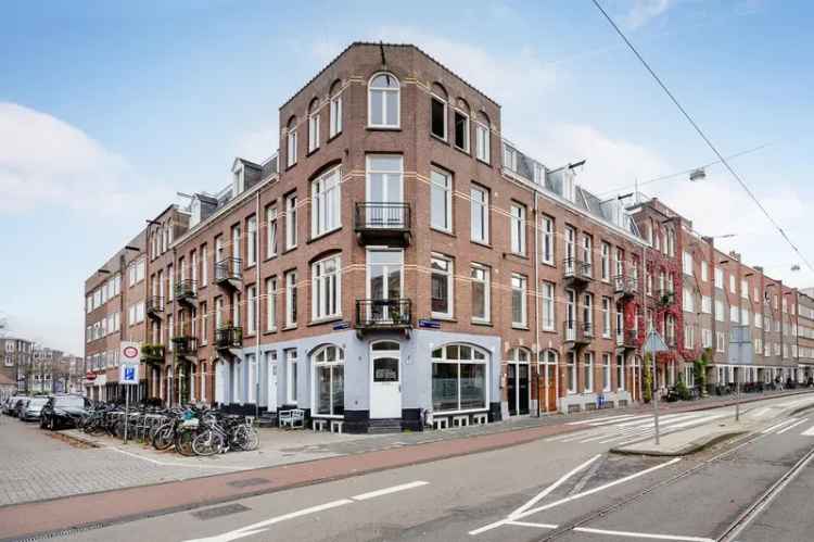 Portiekwoning Te Huur in Amsterdam, Noord-Holland