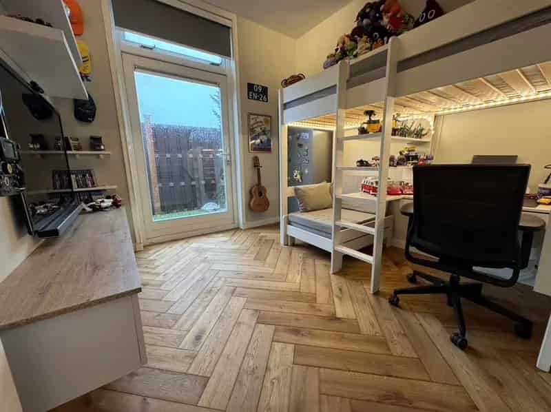 Ruim 4 Kamer Appartement Penthouse Haarlem Dakterras 2022 gerenoveerd