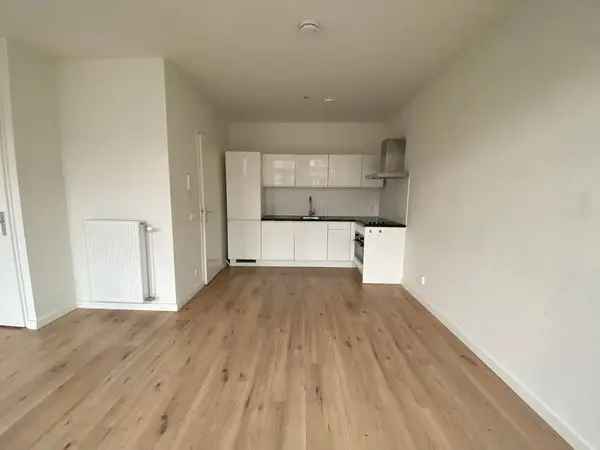 Appartement Te Huur in Rotterdam, Zuid-Holland