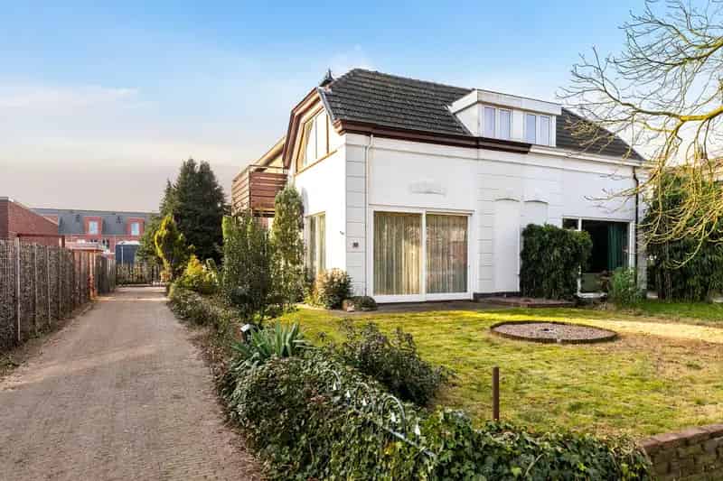 Huis te koop Velp 12 kamers dubbele bestemming