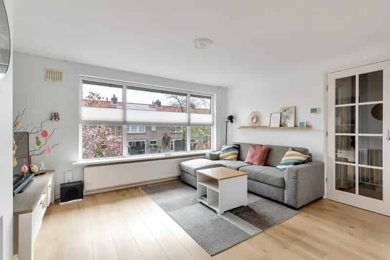 Maisonnette Hilversum: 2 slaapkamers, dakterras, nieuwe CV-ketel