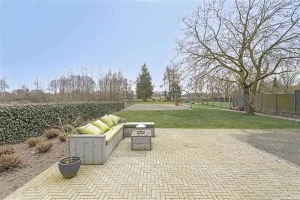 Moderne woning Neeritter 4 slaapkamers grote tuin Itterbeek