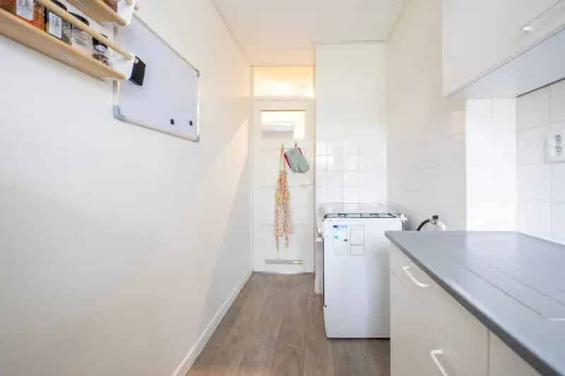 Appartement Amsterdam 41m2  2 Balkons  Privé Berging