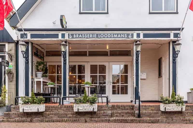 Hotel te koop Texel Den Hoorn 13 kamers Restaurant B&B
