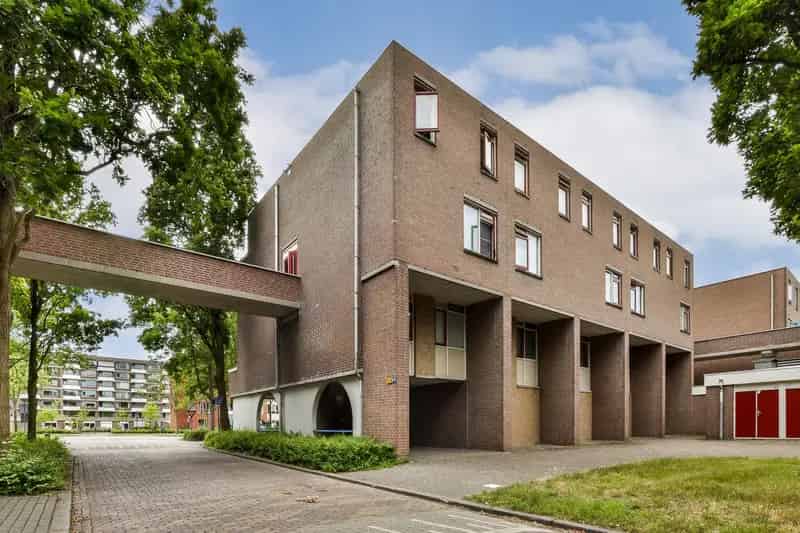 Appartement te koop: Robert Schumanring 95 3137 VB Vlaardingen | Funda