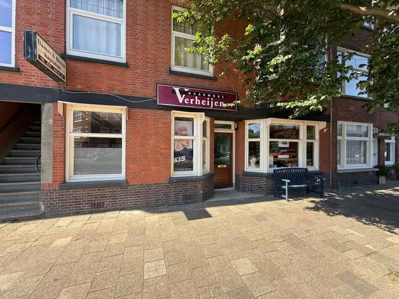 Winkel te Koop Den Haag Vruchtenbuurt 85m2