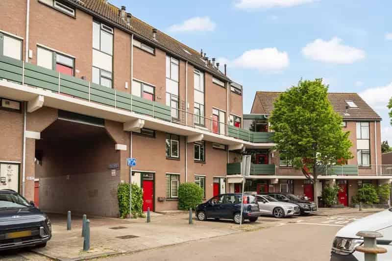 Maisonnette Den Haag Waldeck 4 kamers balkon berging parkeerplaats