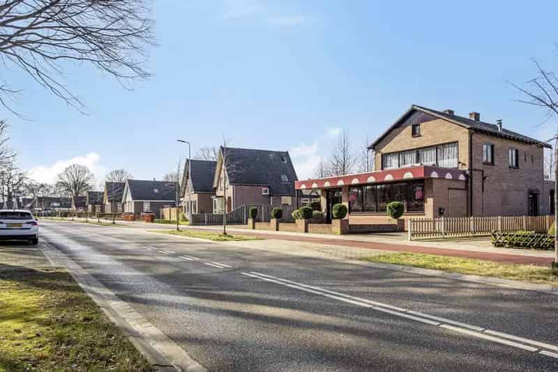 Horecaruimte Vaassen te koop: 372m² pand met bedrijfswoning