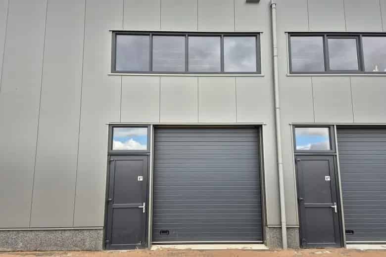 36m2 Bedrijfsruimte te koop Biddinghuizen