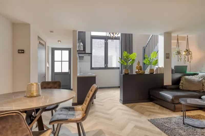 Tussenwoning Meppel Centrum 78m2 Dakterras Parkeerplaats