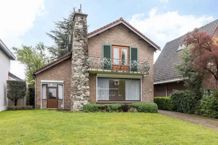 Vrijstaand huis te moderniseren 1031m2 tuin nabij voorzieningen