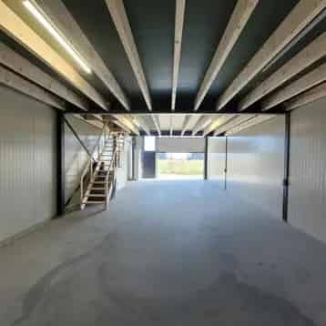 Bedrijfsunit Dronryp te huur 200m2