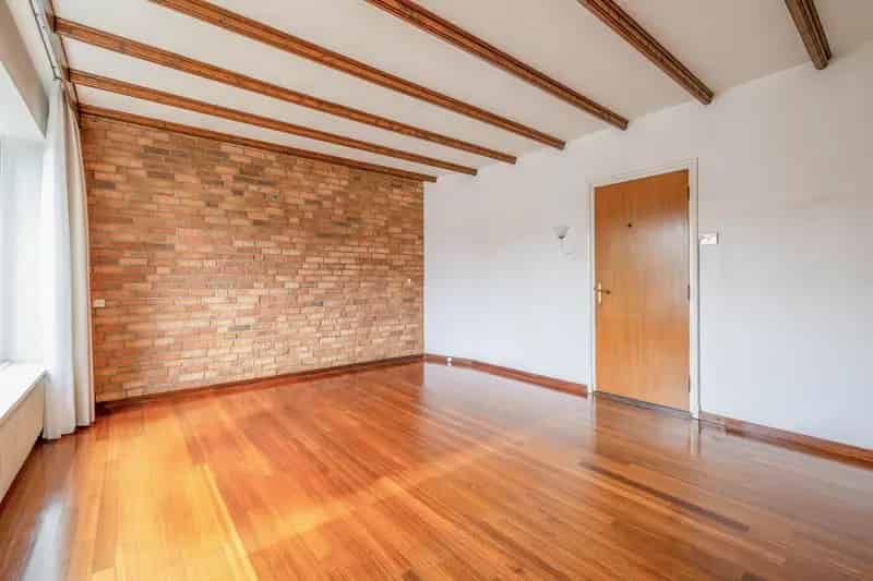 Ruime 2-onder-1-kapwoning Tegelen 3 slaapkamers grote garage