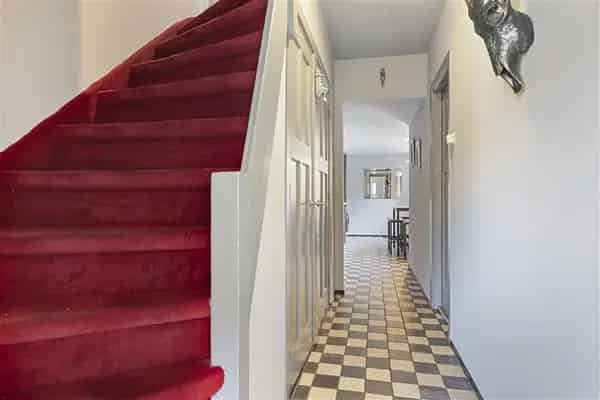 Ruime gezinswoning Schildersbuurt Tilburg Grote Garage Vier Slaapkamers