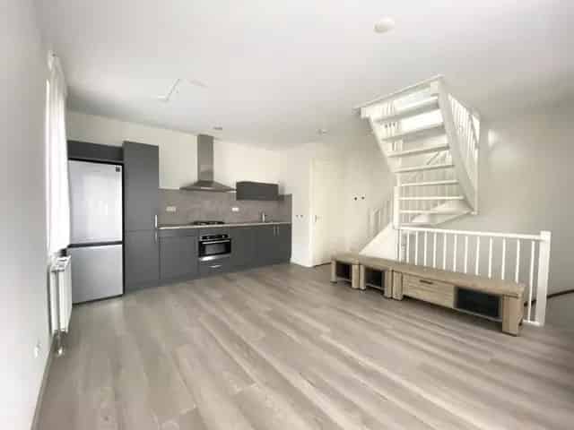 Hoekwoning 3 kamers 71m2 Ouderkerk aan de Amstel