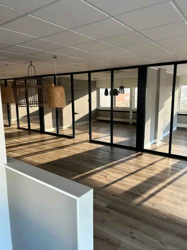 Kantoorruimte Bovenkerk 282m2 nabij A2 A4 A9 A10 Schiphol