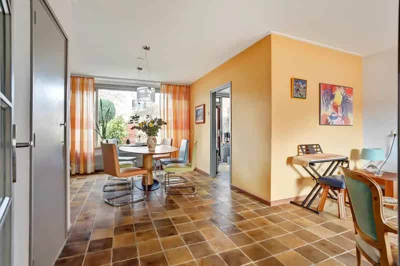 Ruime 5 Kamer Eengezinswoning Hoogvliet
