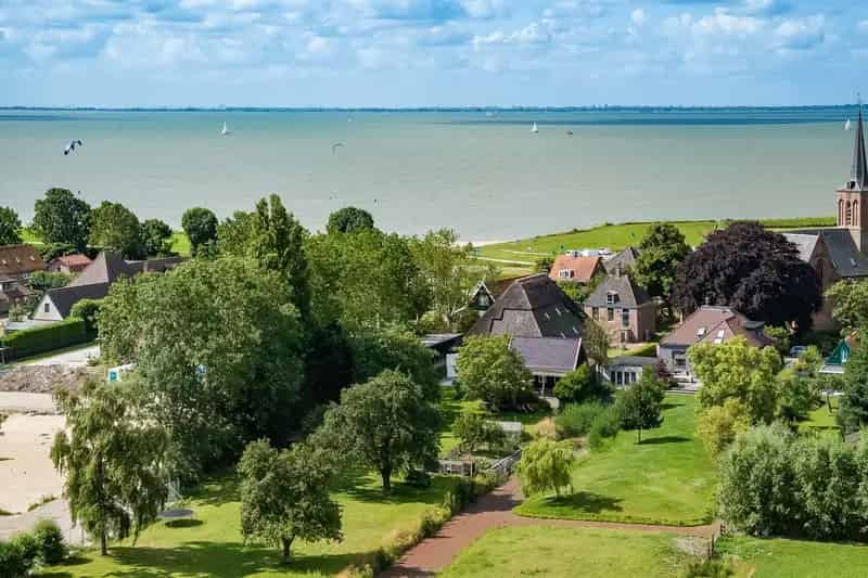 Te Koop: Luxe Halve Stolpwoning Schellinkhout - Energielabel A