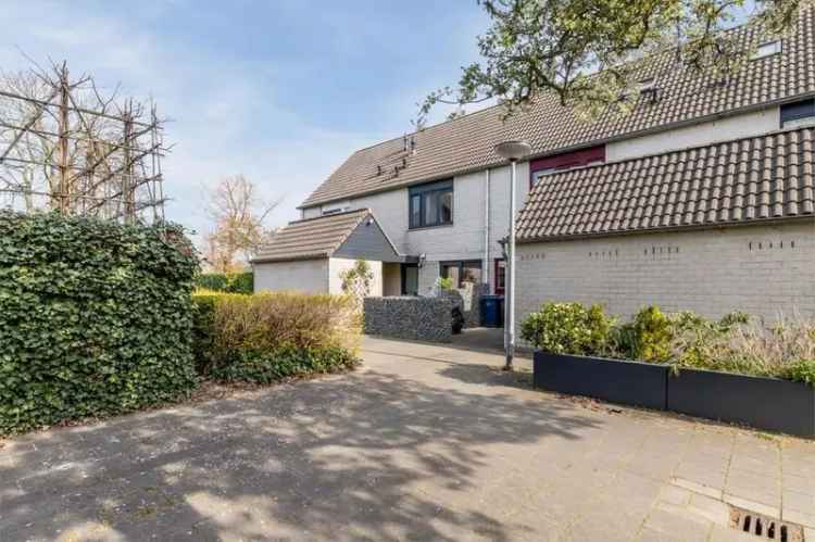 Moderne Eengezinswoning Almere - 3 slaapkamers - 19 zonnepanelen